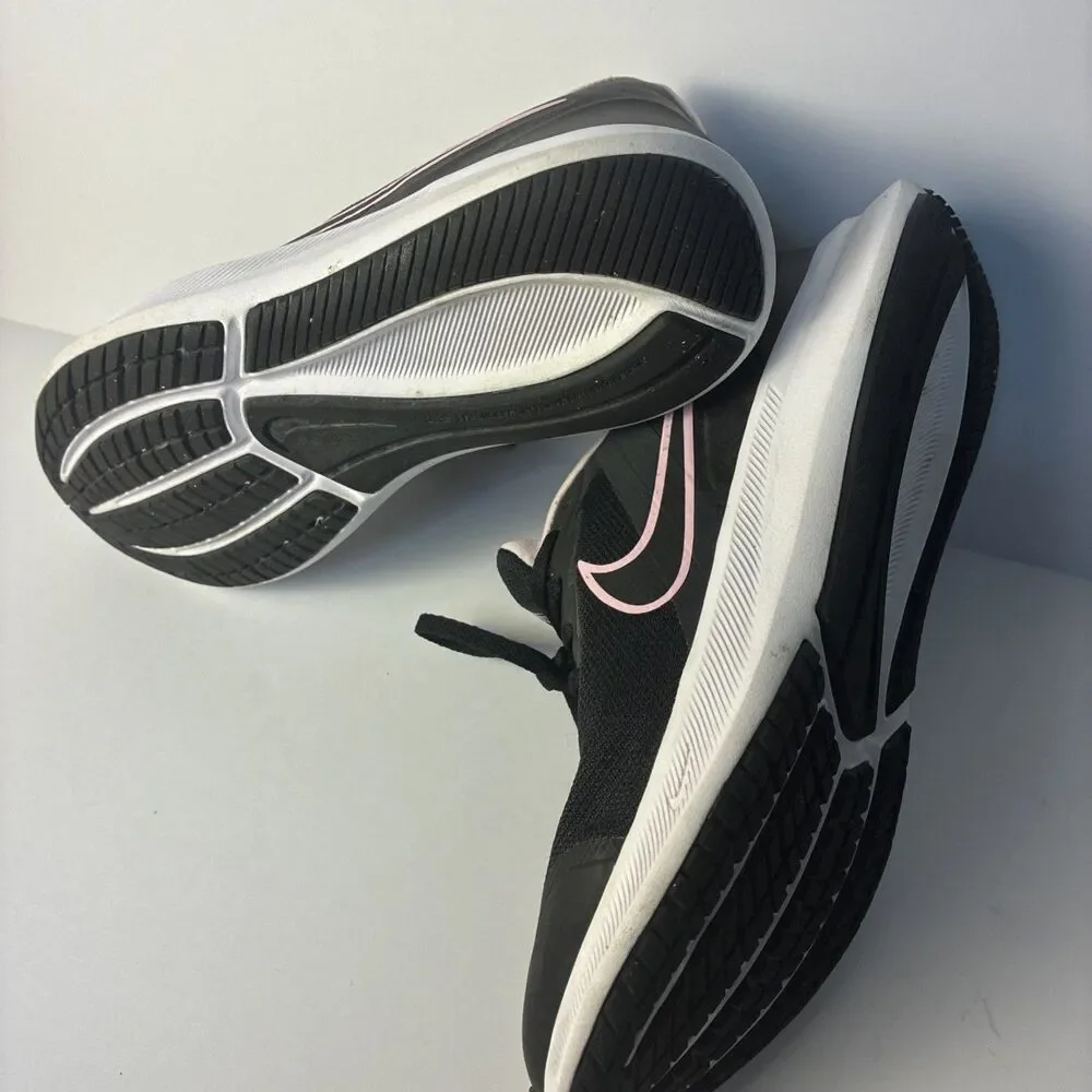 Size 6.5Y- Nike Starrunner Running Shoes Big Kid Lace Up Sneaker,Black/Pink 24.5
